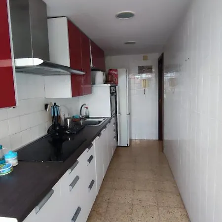 Guest house Con Cama Doble, Piso Compartido En Avenida Blasco Ibanez